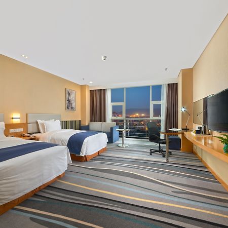 Holiday Inn Express Baoji City Centre By Ihg Exterior photo