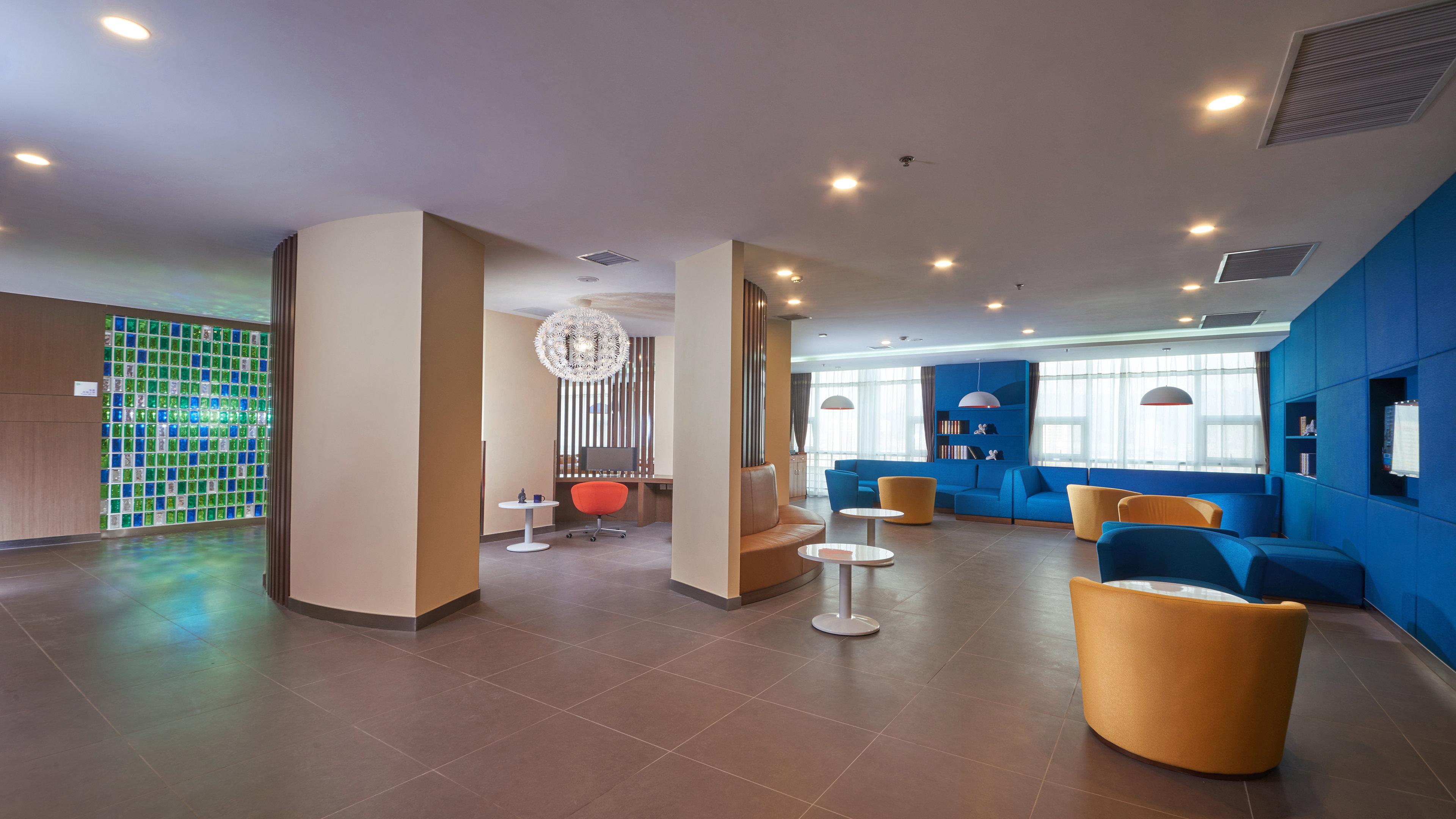 Holiday Inn Express Baoji City Centre By Ihg Exterior photo
