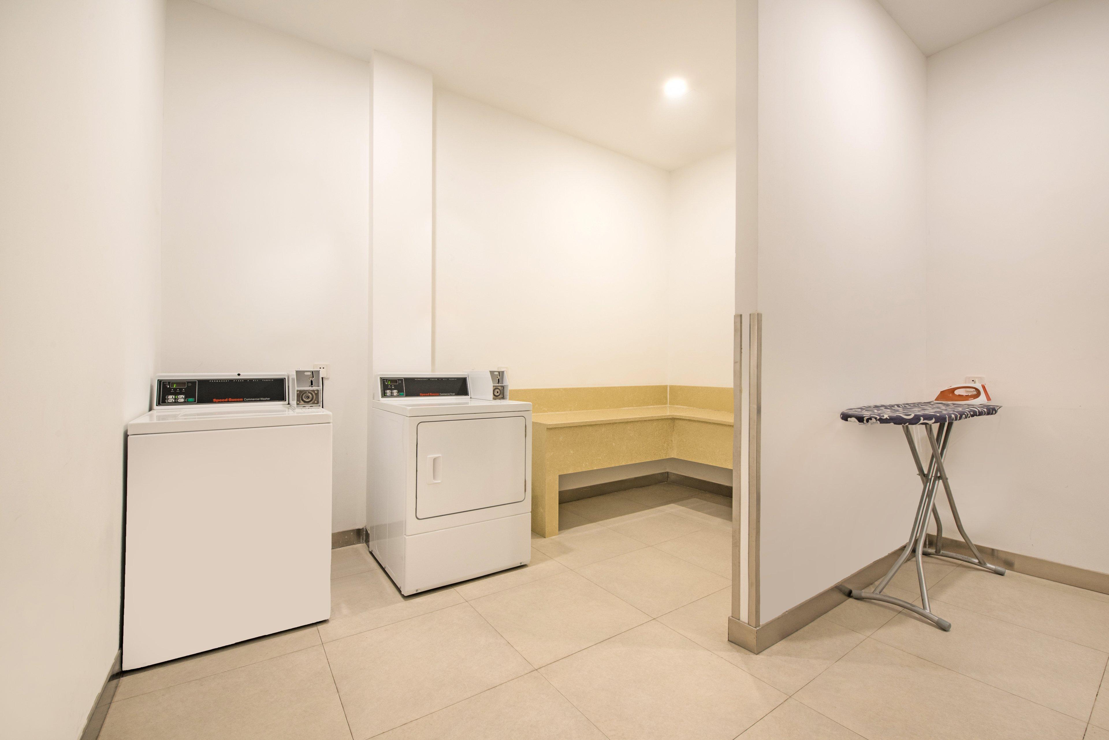 Holiday Inn Express Baoji City Centre By Ihg Exterior photo
