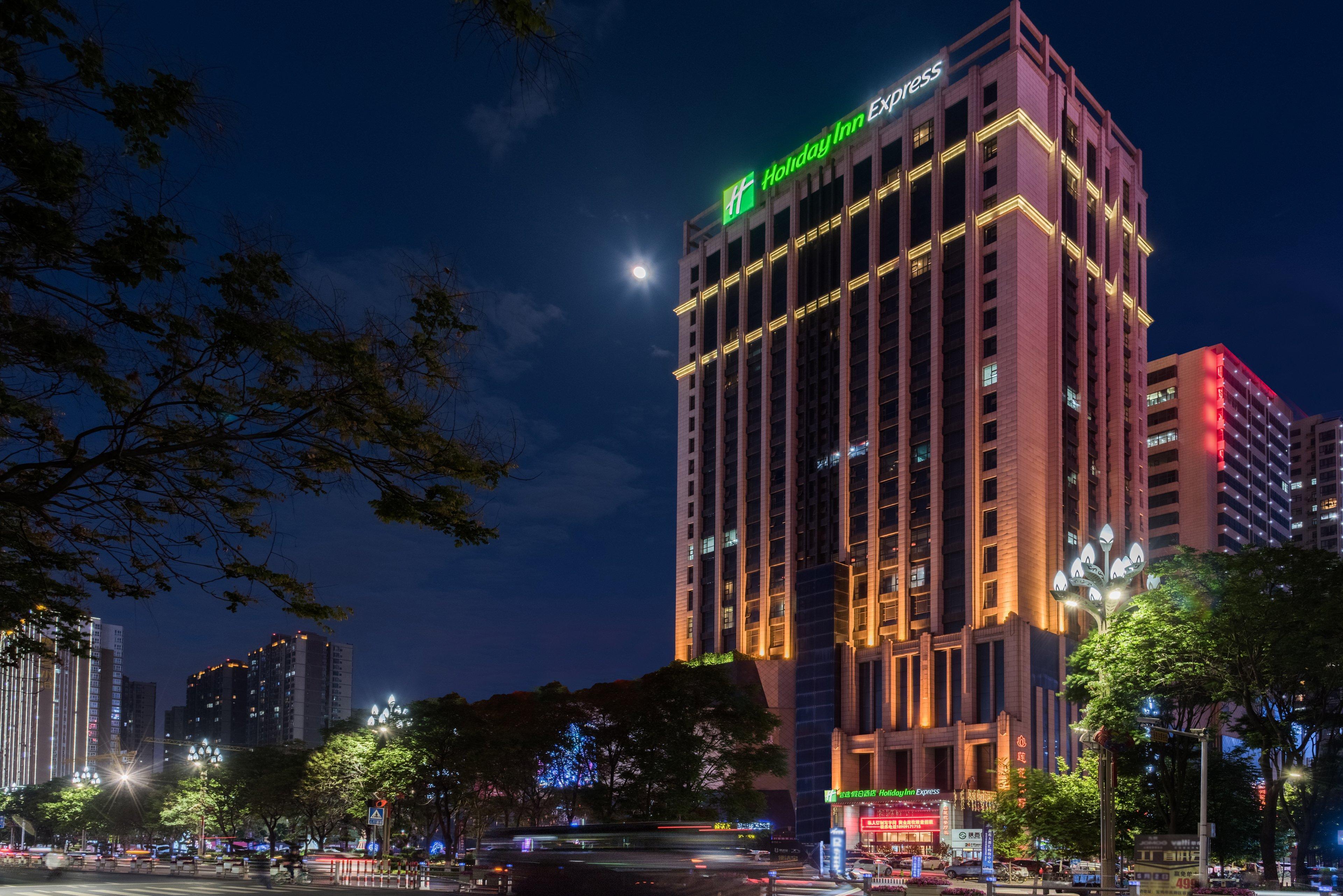 Holiday Inn Express Baoji City Centre By Ihg Exterior photo