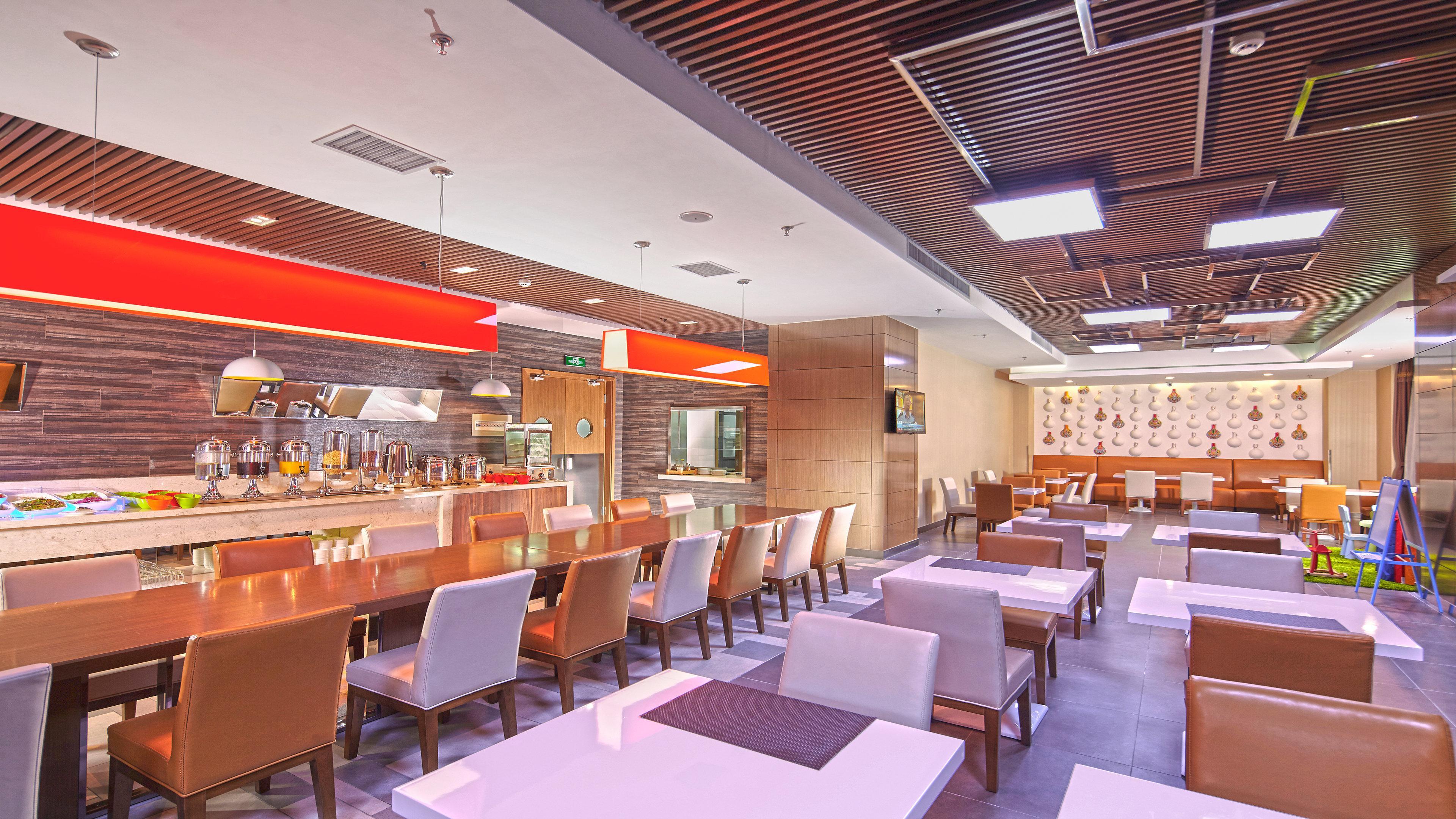 Holiday Inn Express Baoji City Centre By Ihg Exterior photo